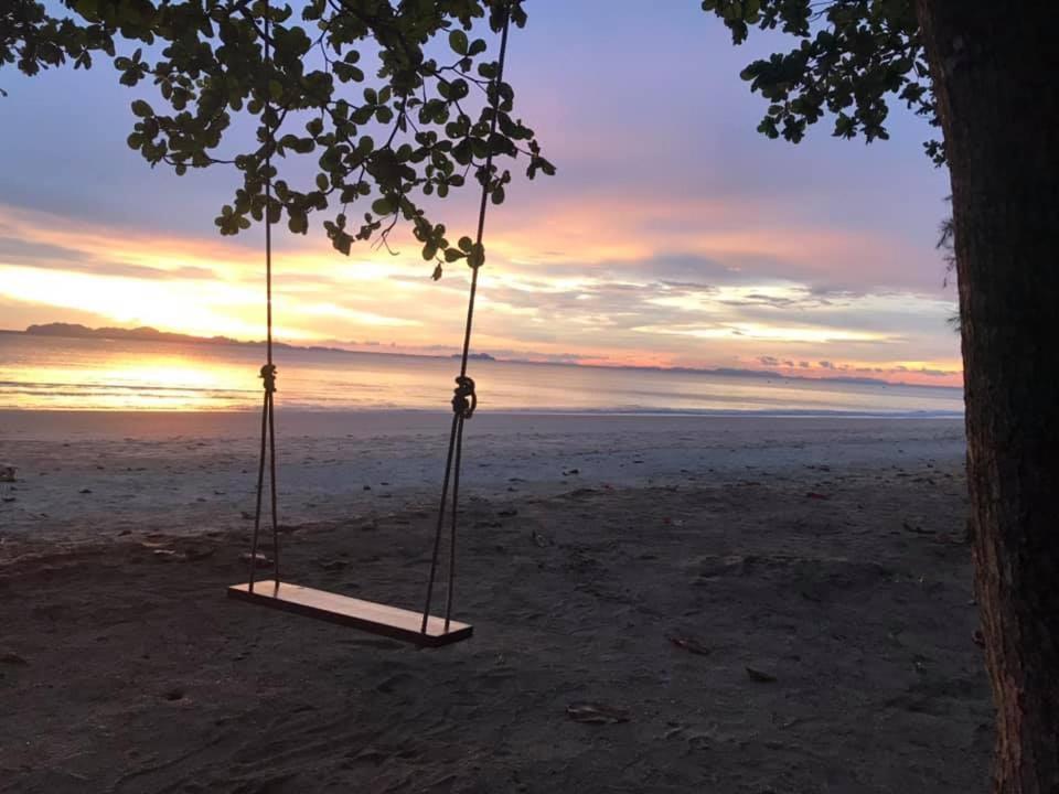 Koh Jum Delight Beach Eksteriør billede
