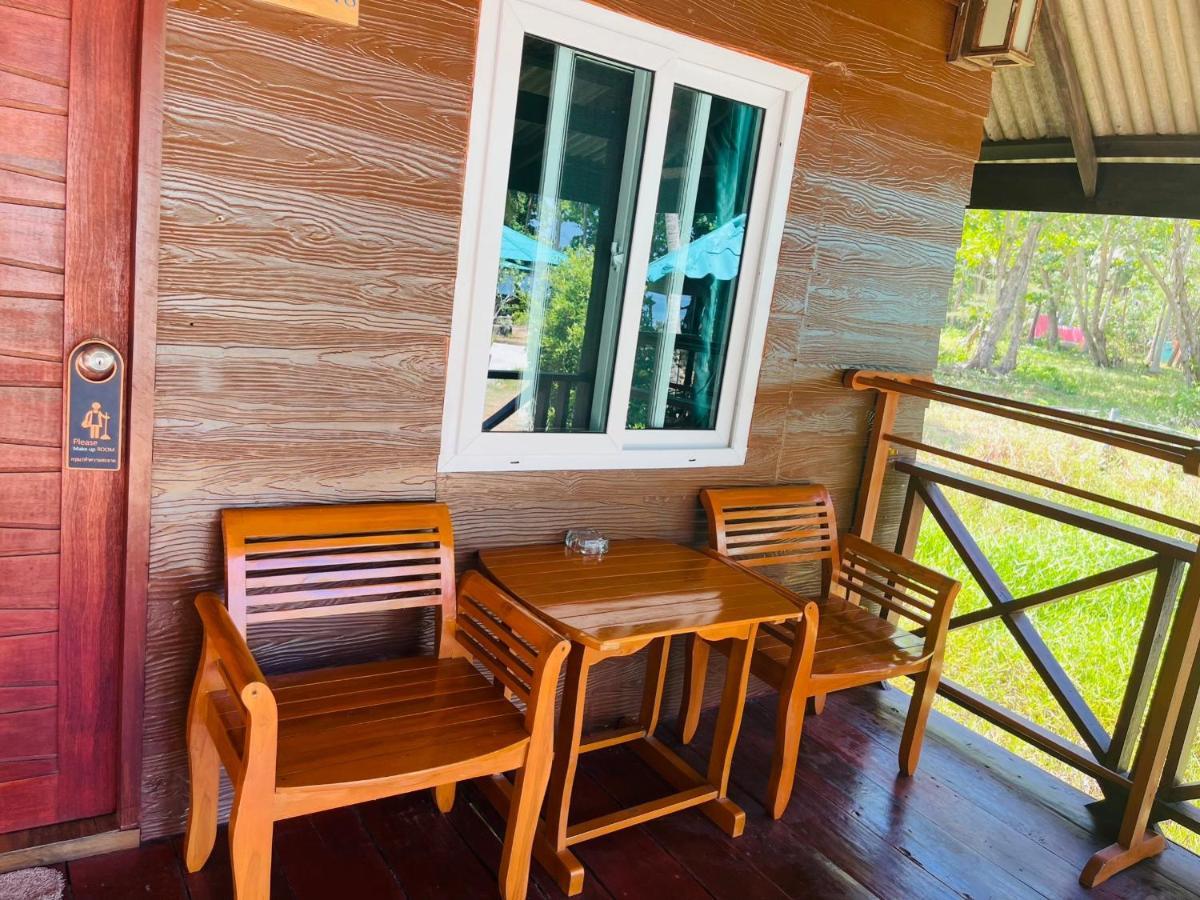 Koh Jum Delight Beach Eksteriør billede